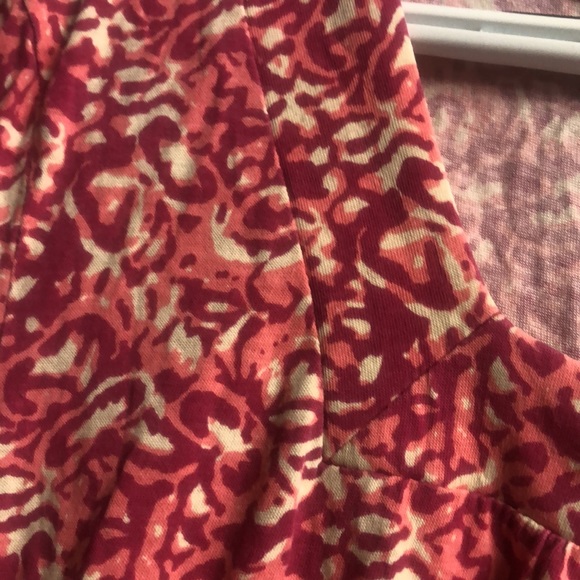 Basic pink white xl relaxed fit tee elastic sleeves squared neckline euc - Picture 10 of 11